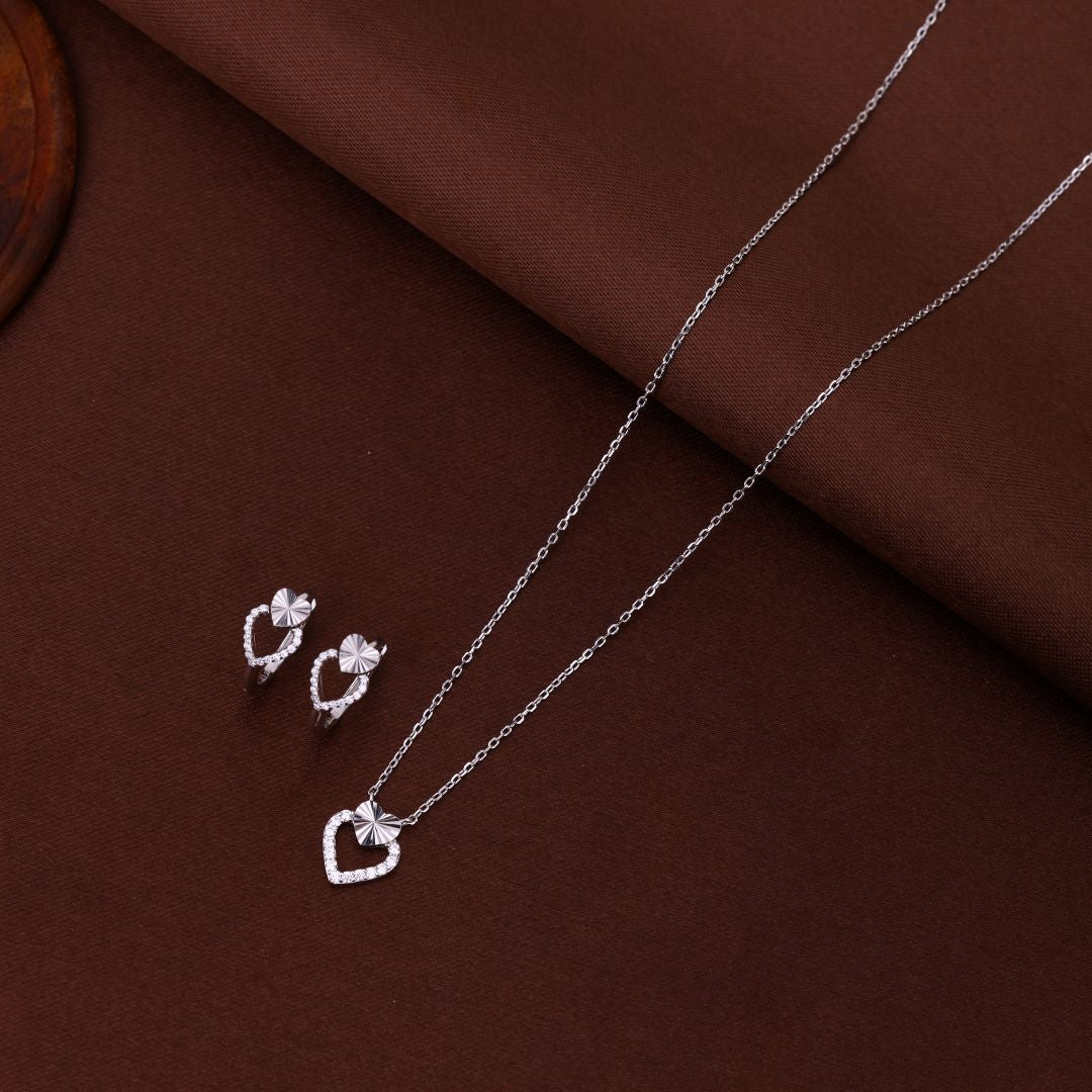 925 Sterling Silver Heart Chain Earring Set